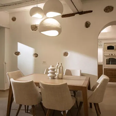 Mint Villa Checkin بيت للعطل كوتولوفاري